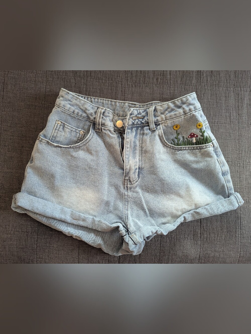 ROMWE Light Wash Denim Shorts with Embroidered Flowers & Mushrooms